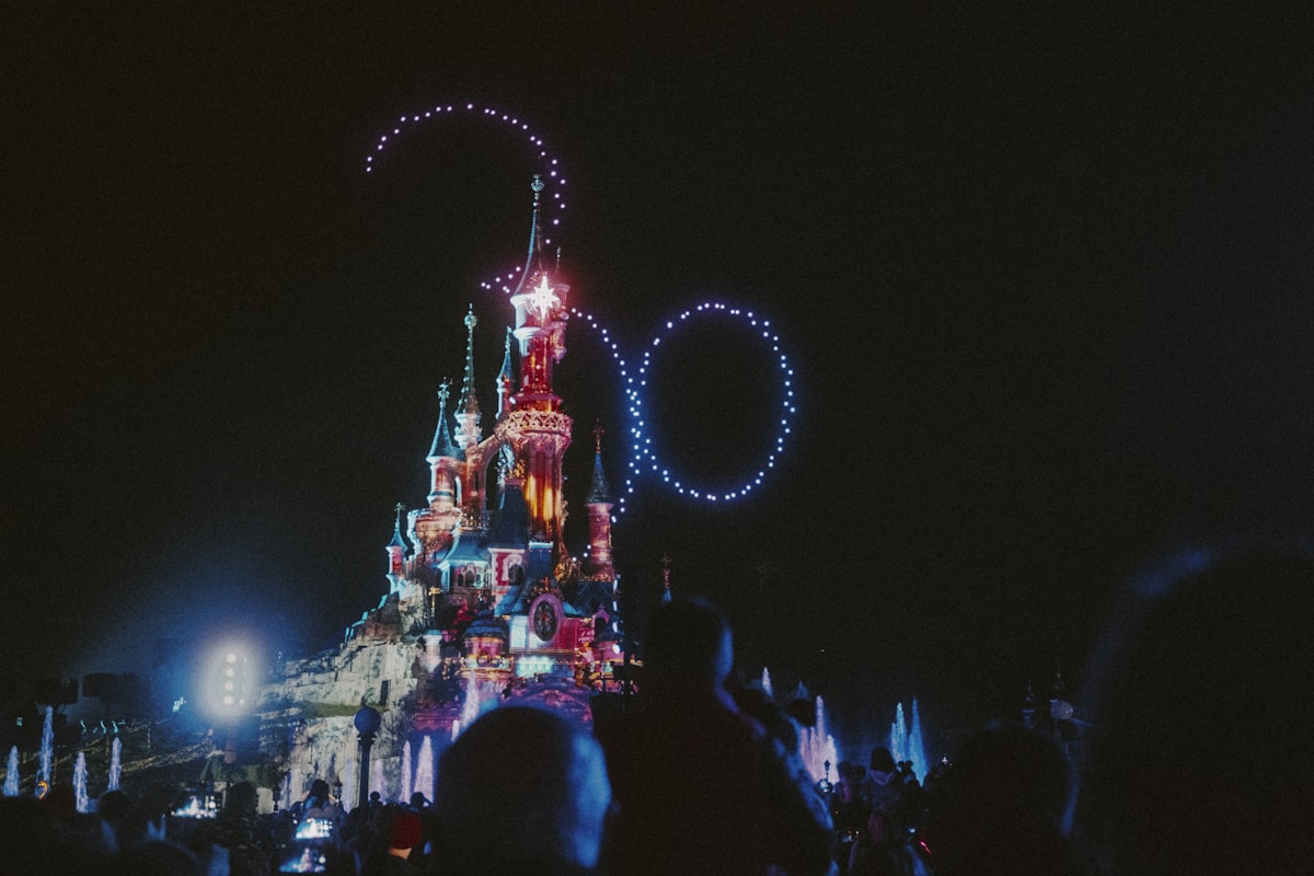 Spectacle nocturne Disneyland Paris - World of Frozen 2026