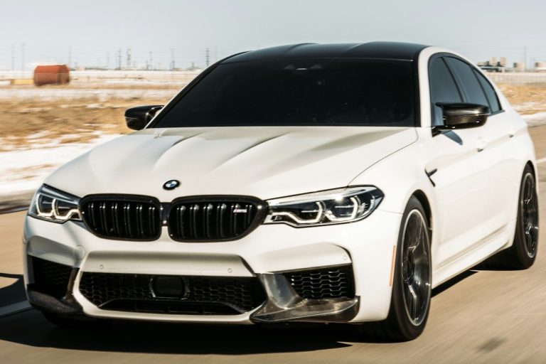 Prix des carburants : pourquoi l&rsquo;essence flambe et comment payer moins cher à la pompe